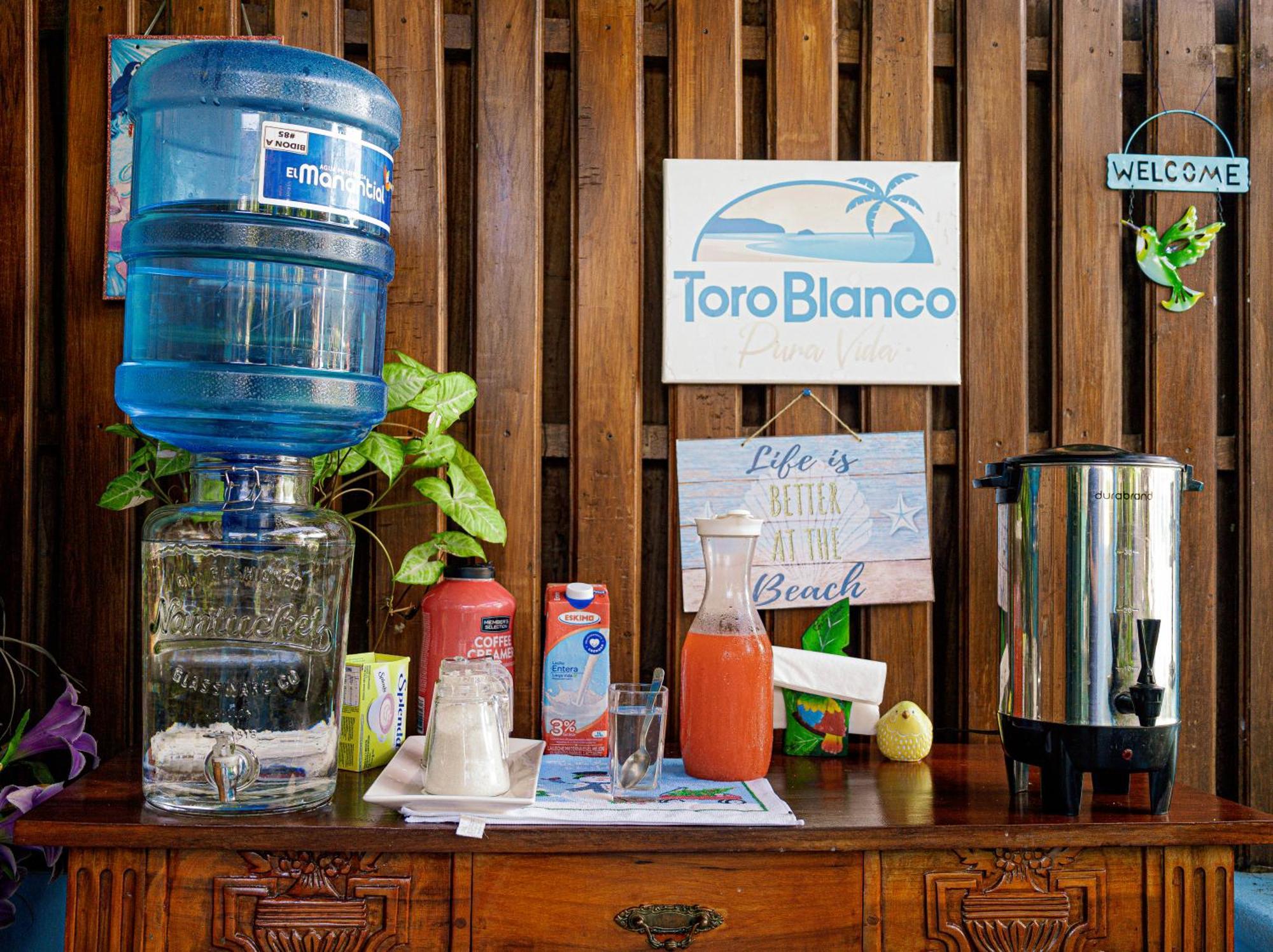 Toro Blanco Aparthotel Coco Exterior photo
